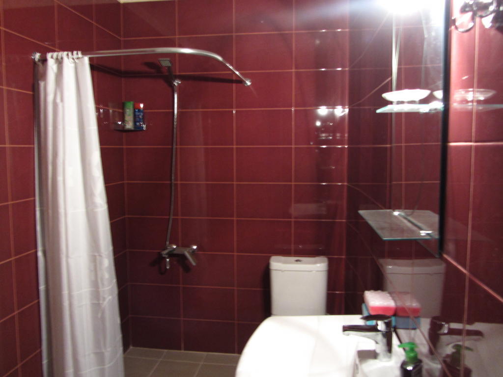 Сolibri Hotel Yerevan Bagian luar foto